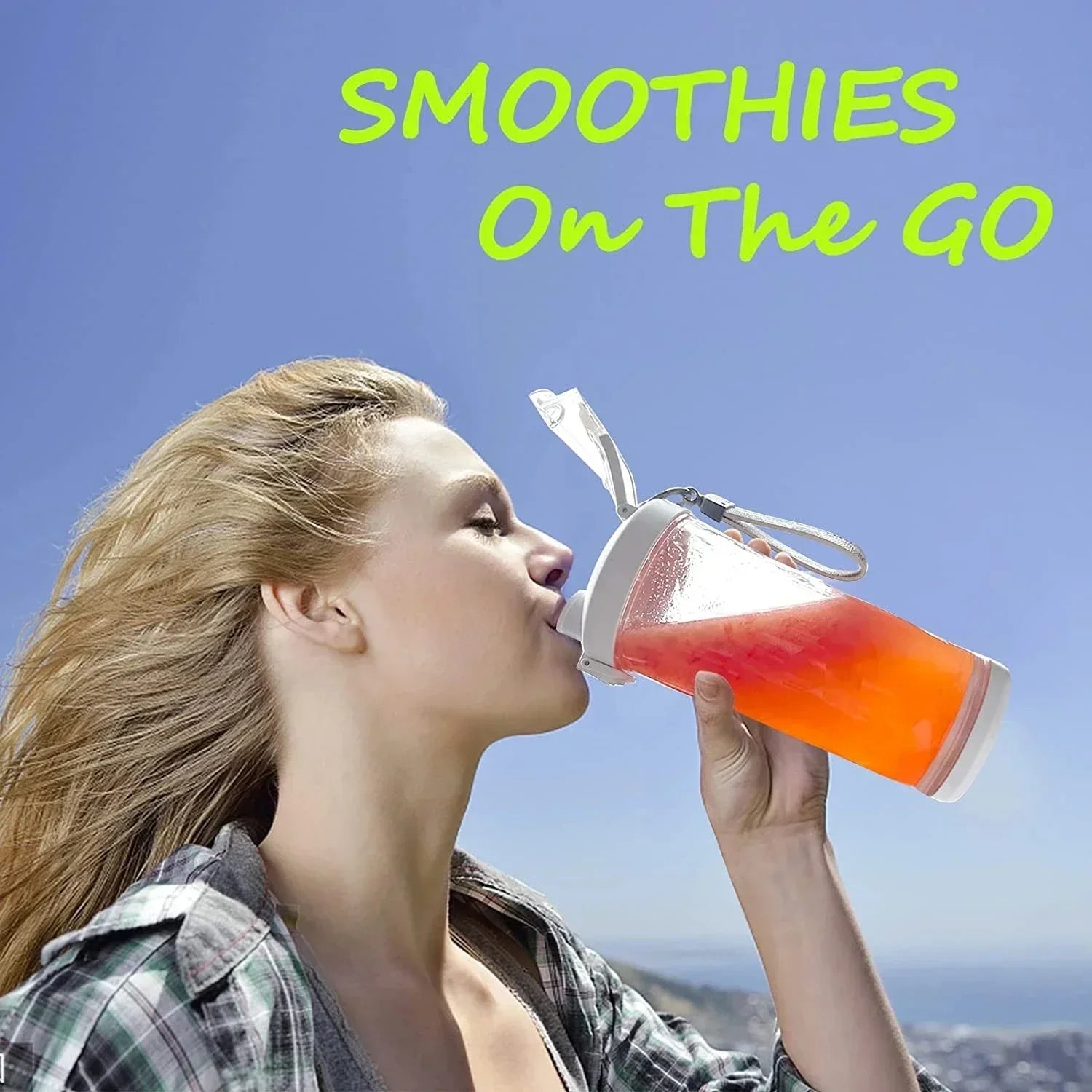 Portable Blender 600ML making fresh smoothie