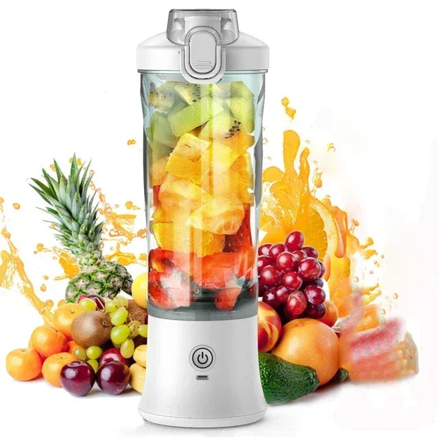 Portable Blender 600ML making fresh smoothie